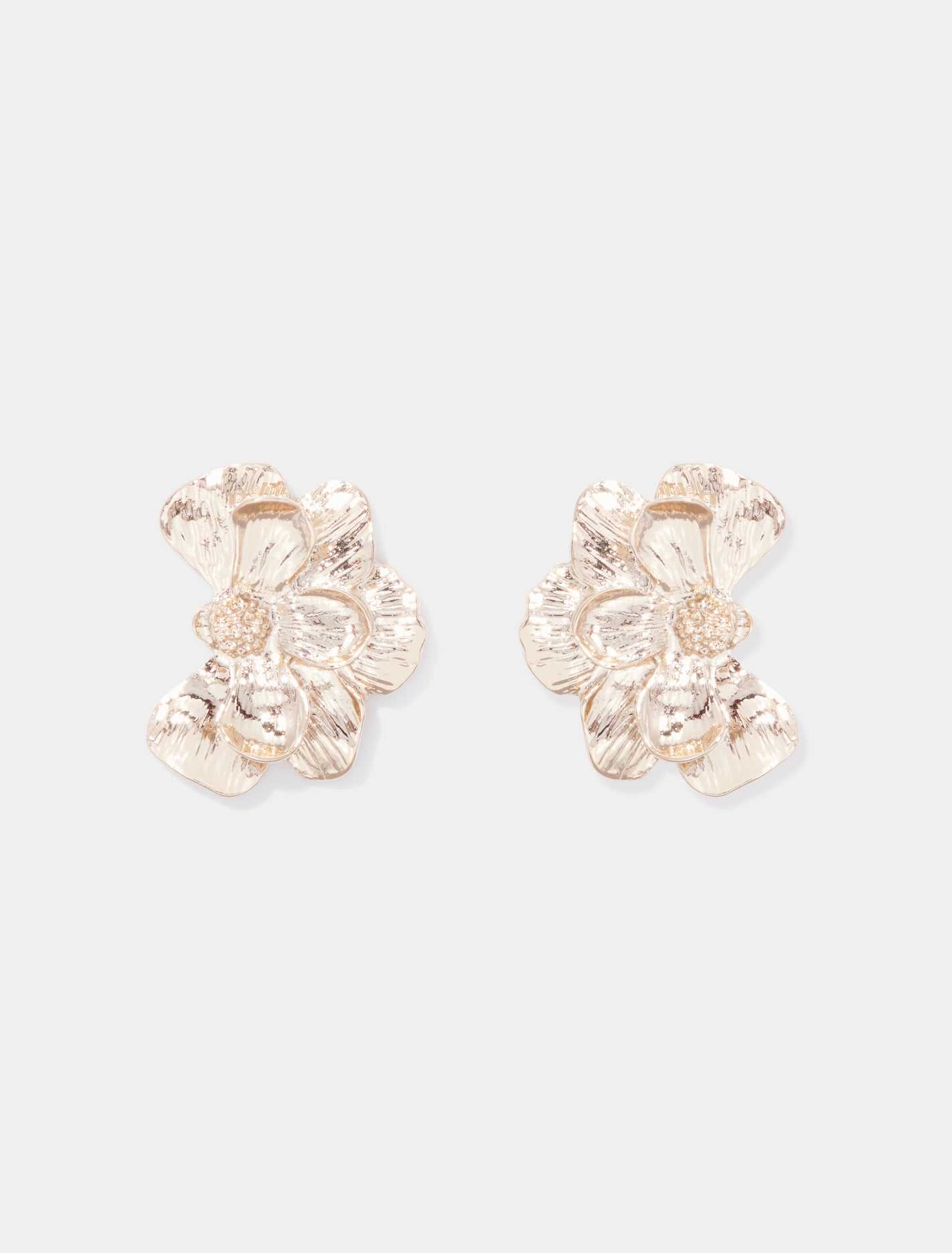Fallon Large Flower Earring Gold_mannequin