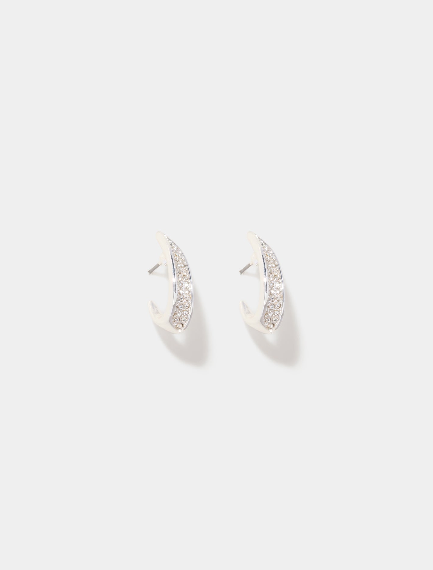 Shea Stone Curve Loop Silver/ Crystal_mannequin