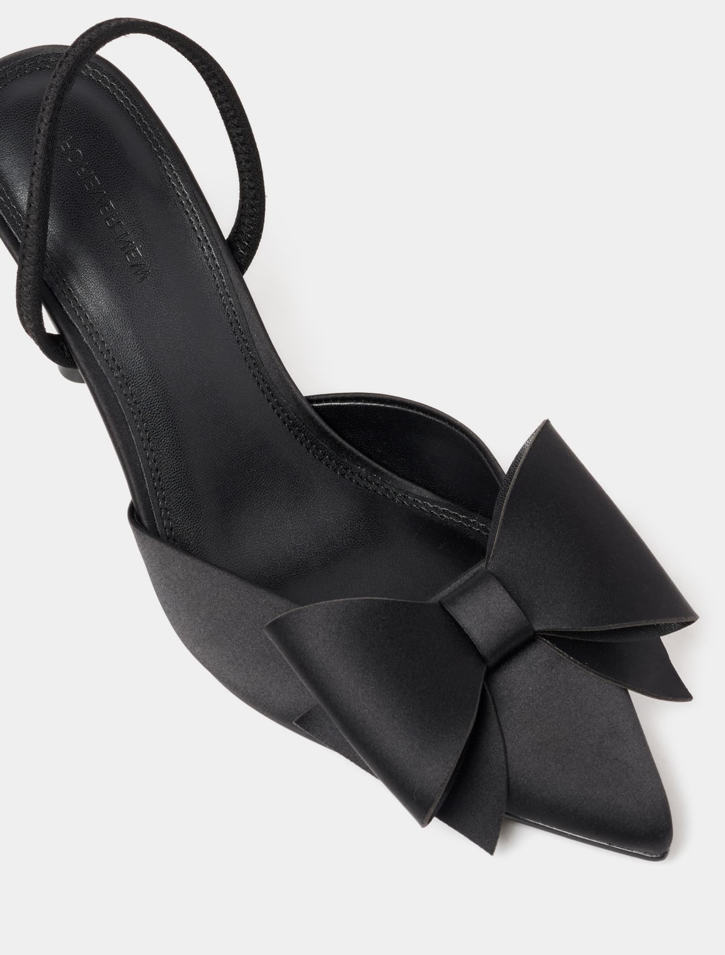 Jenna Bow Trim Slingback Shoe Black_mannequin