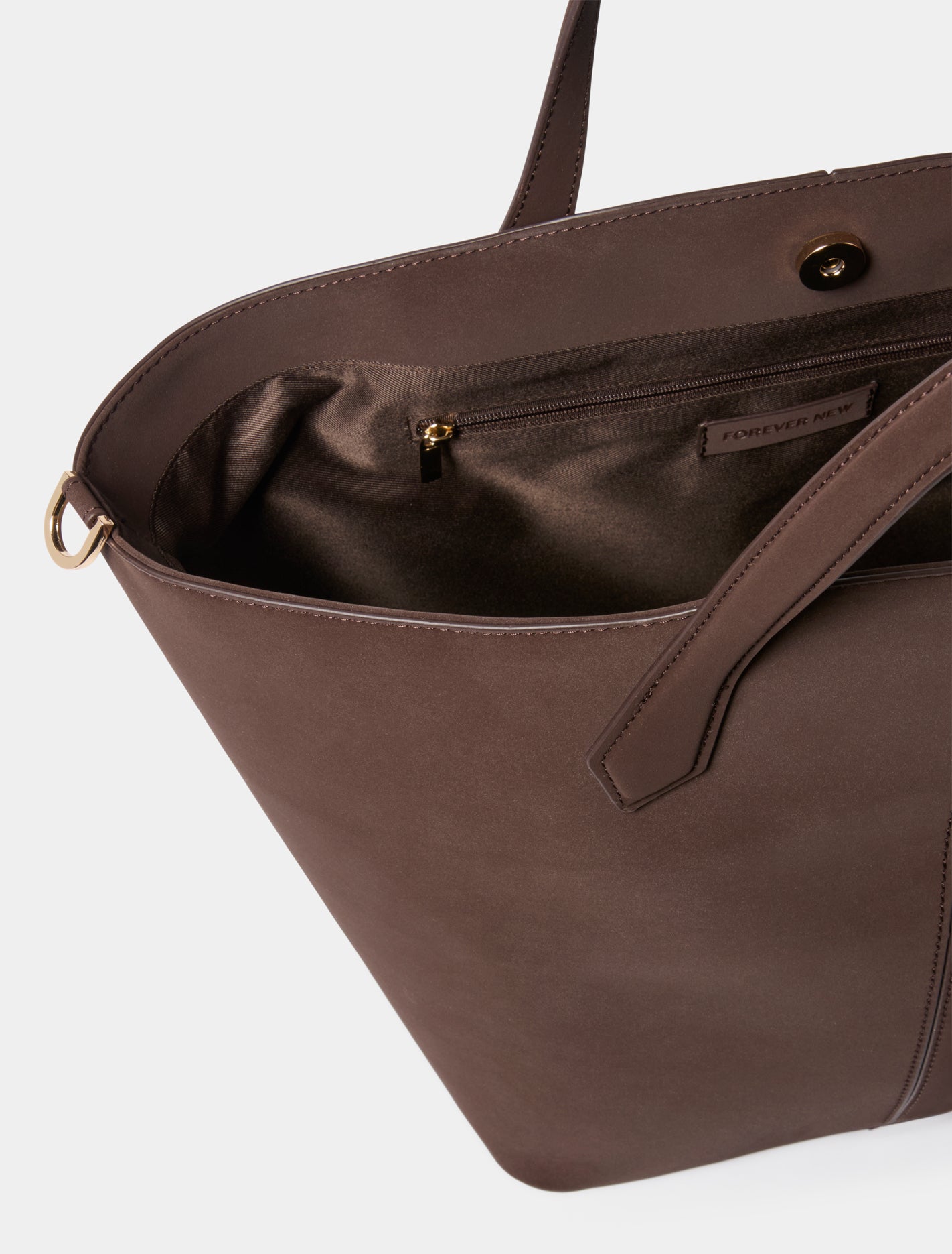 Felicity Tote Bag Chocolate_mannequin