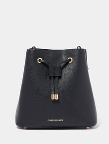 Sawyer Small Bucket Bag Black_mannequin