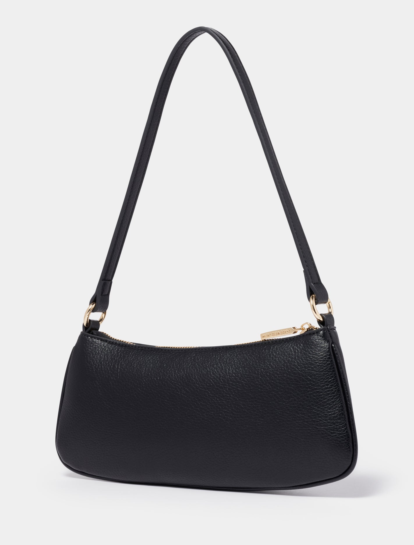 Verity Lock Shoulder Bag Black_mannequin