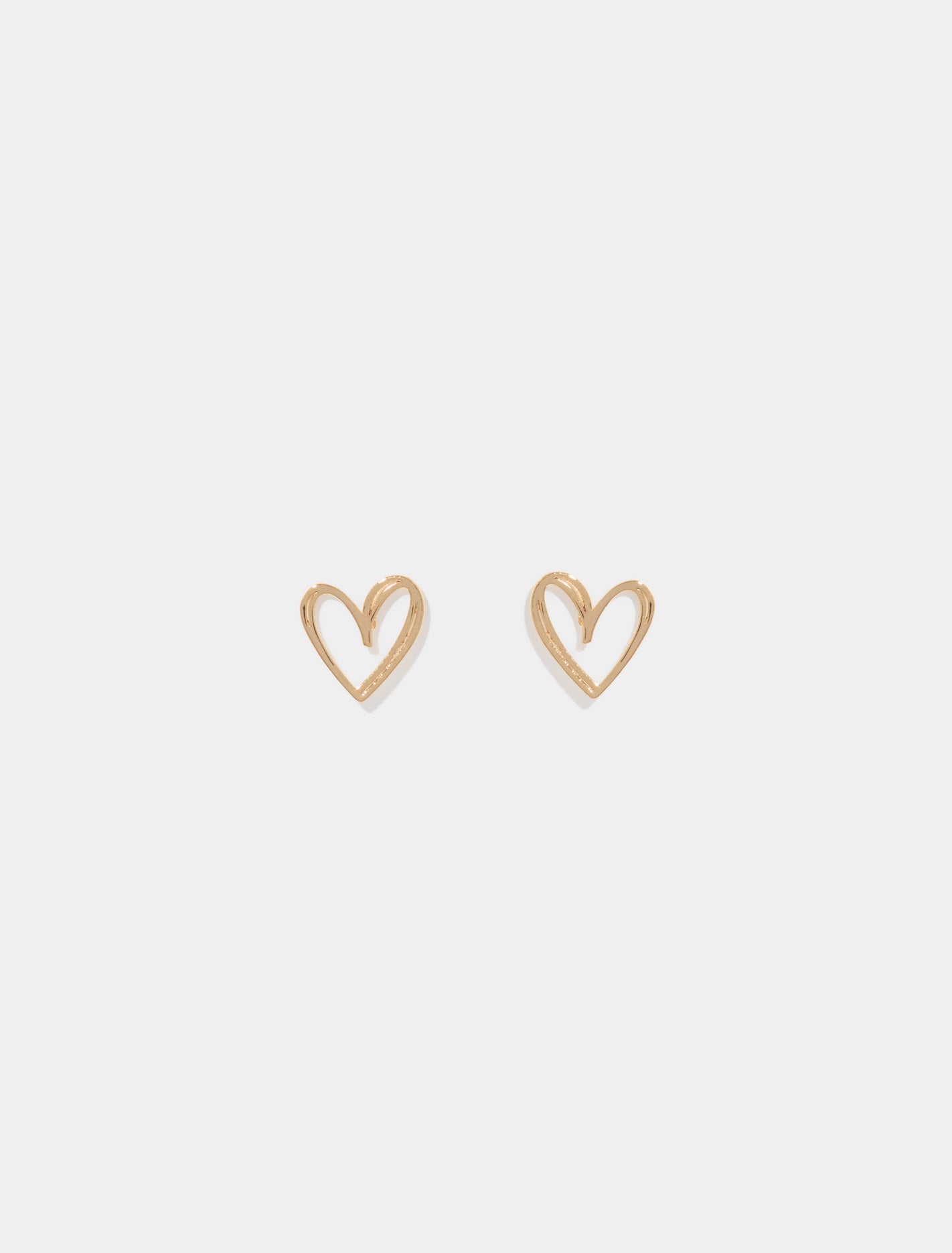 Havana Heart Earrings Gold_mannequin