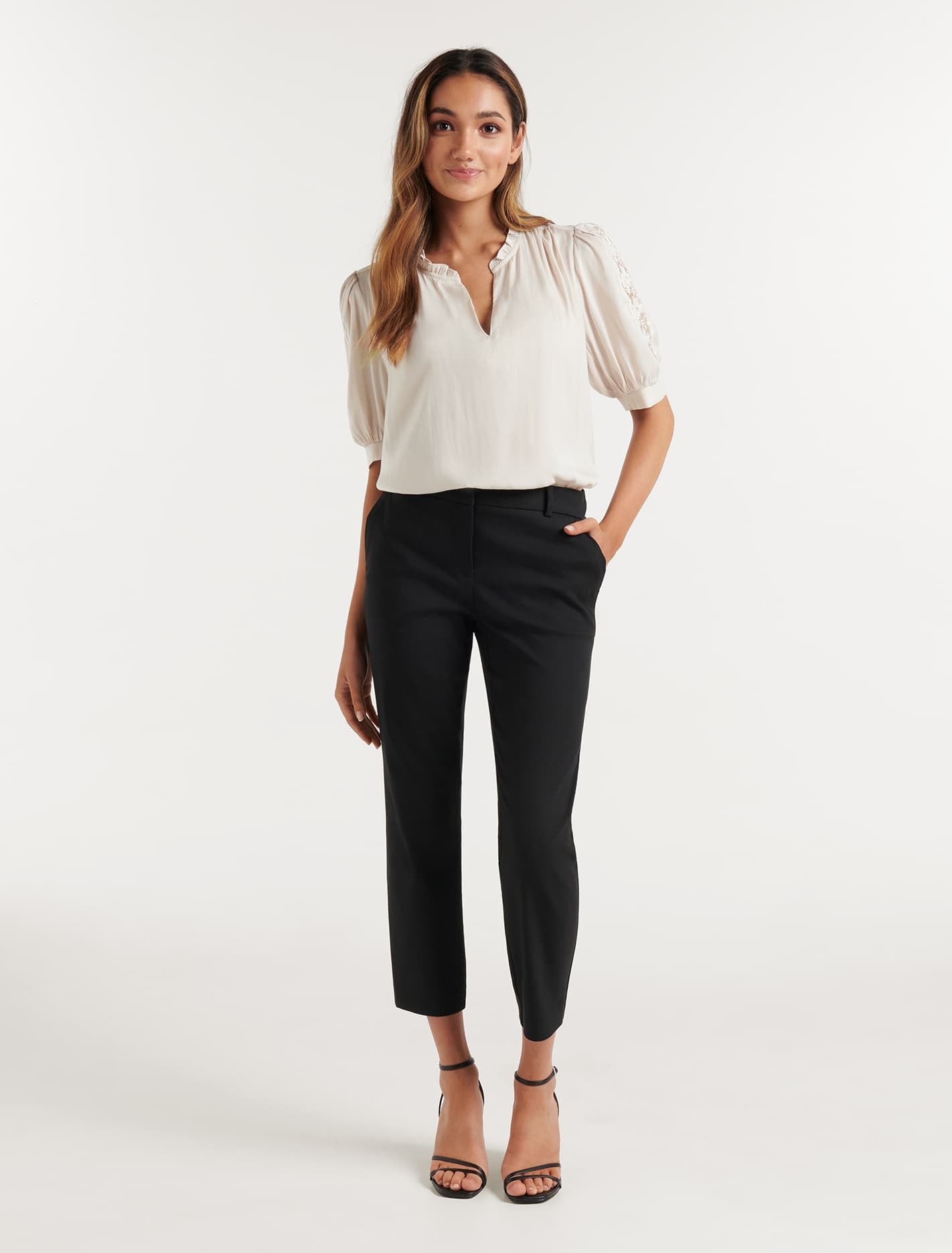 Mindy Petite 7/8 Slim Pants Black
