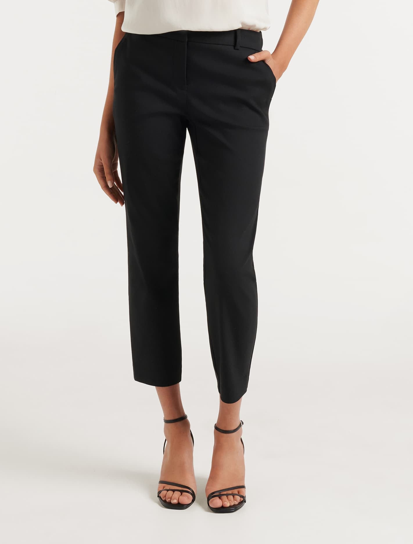 Mindy Petite 7/8 Slim Pants Black