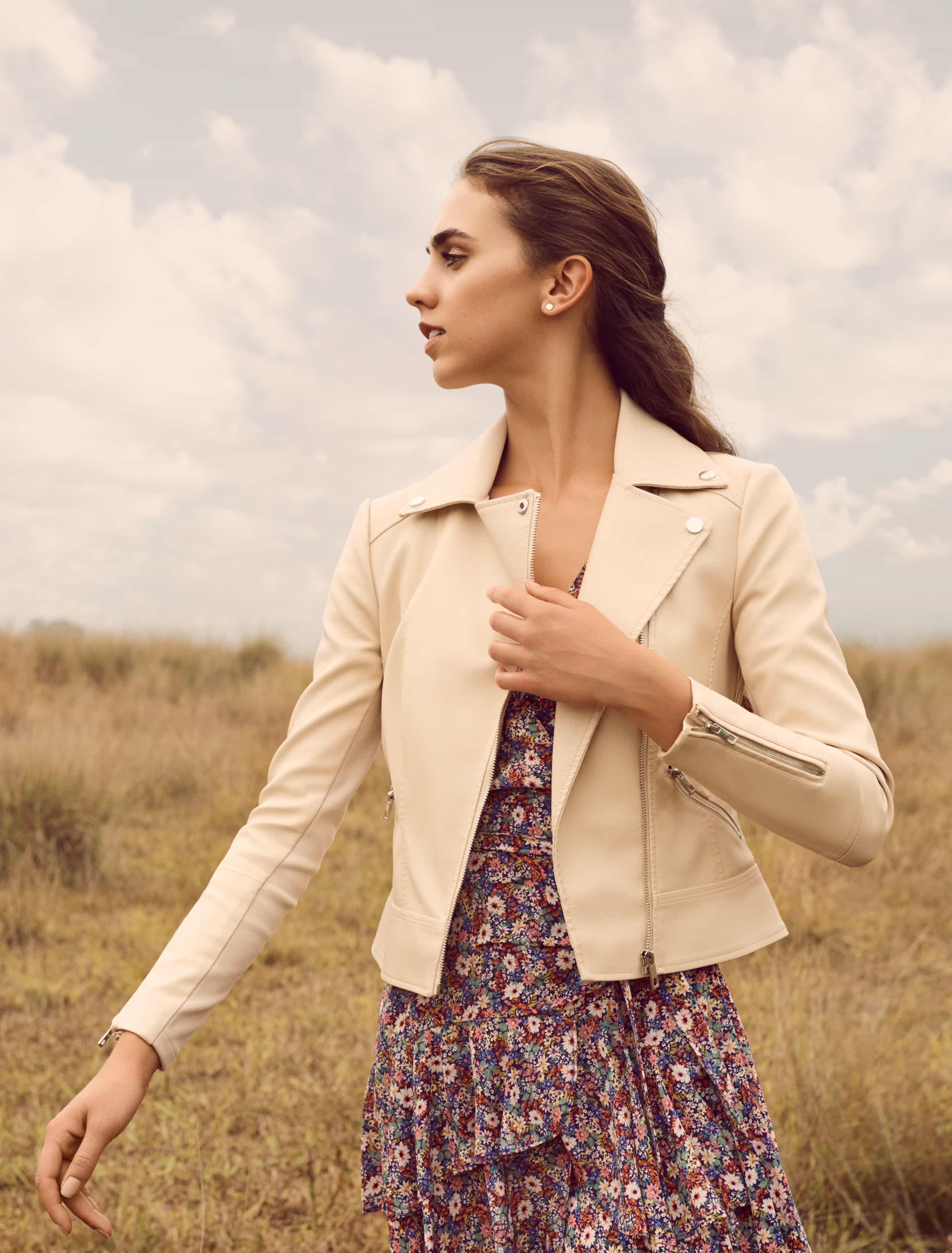 Lola Biker Stone