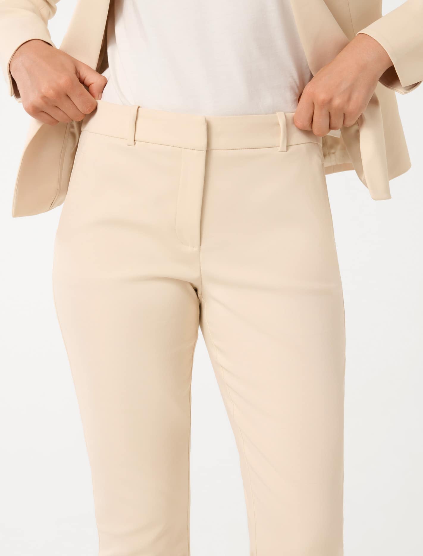Grace 7/8th Slim Pants Vanilla Suit