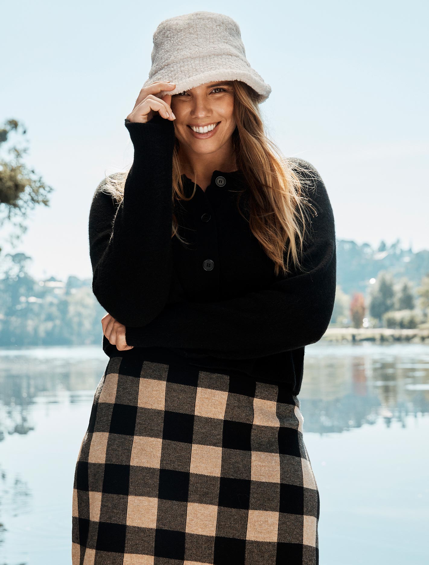 Maxine Curve Button Up Cardigan Black