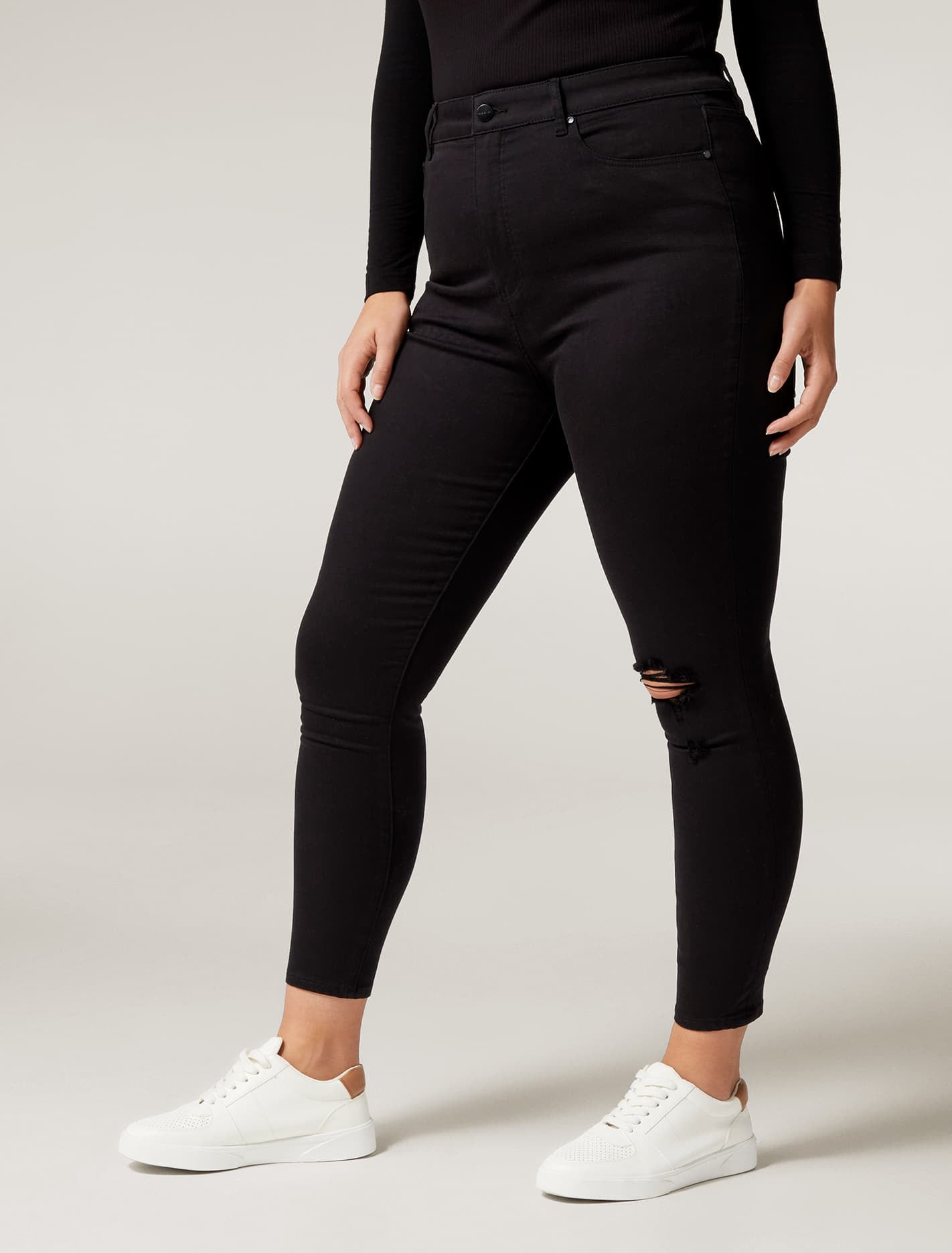 Bianca Curve Ripped Ankle Jean Forever Black