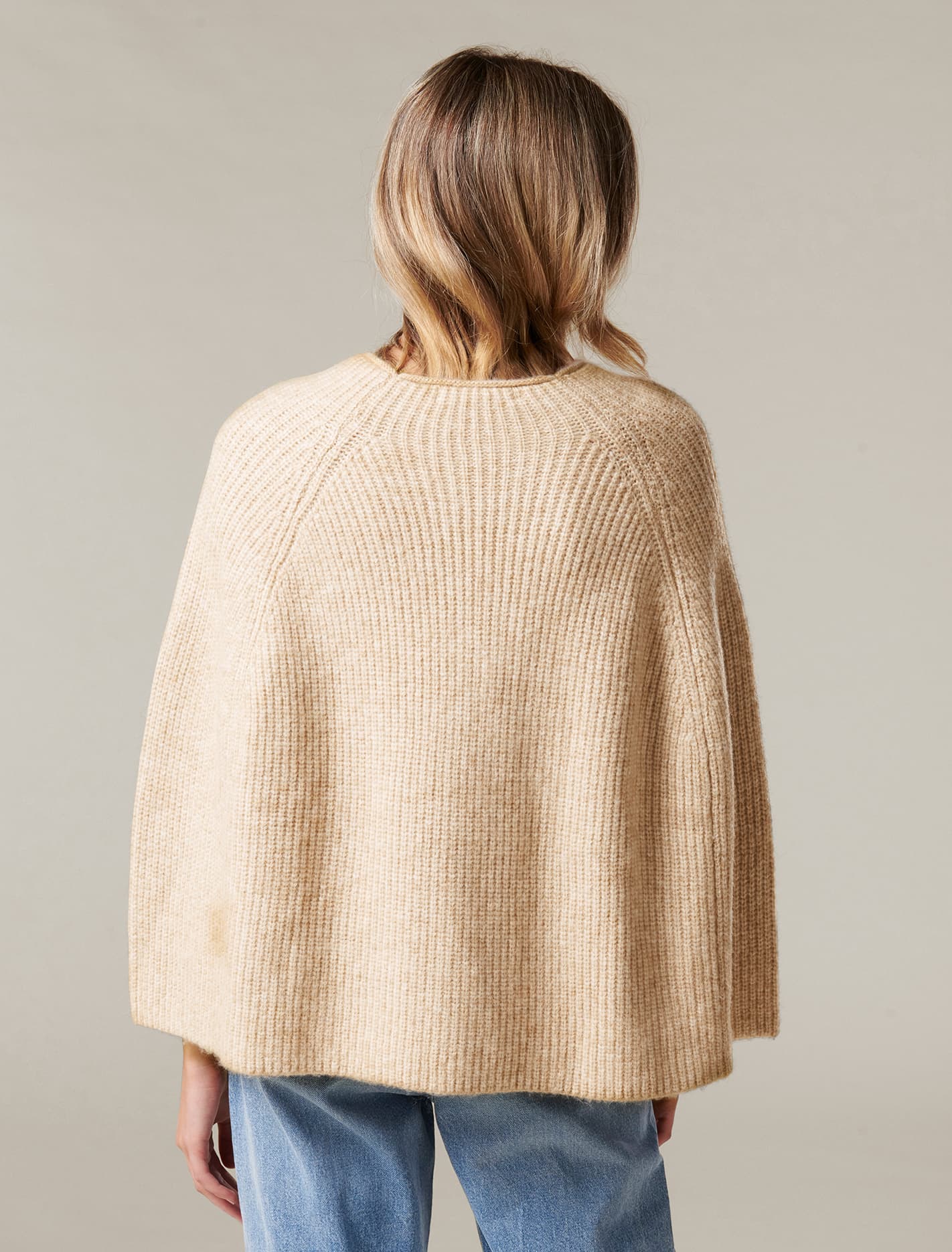 Martha Cable Poncho Camel Marle