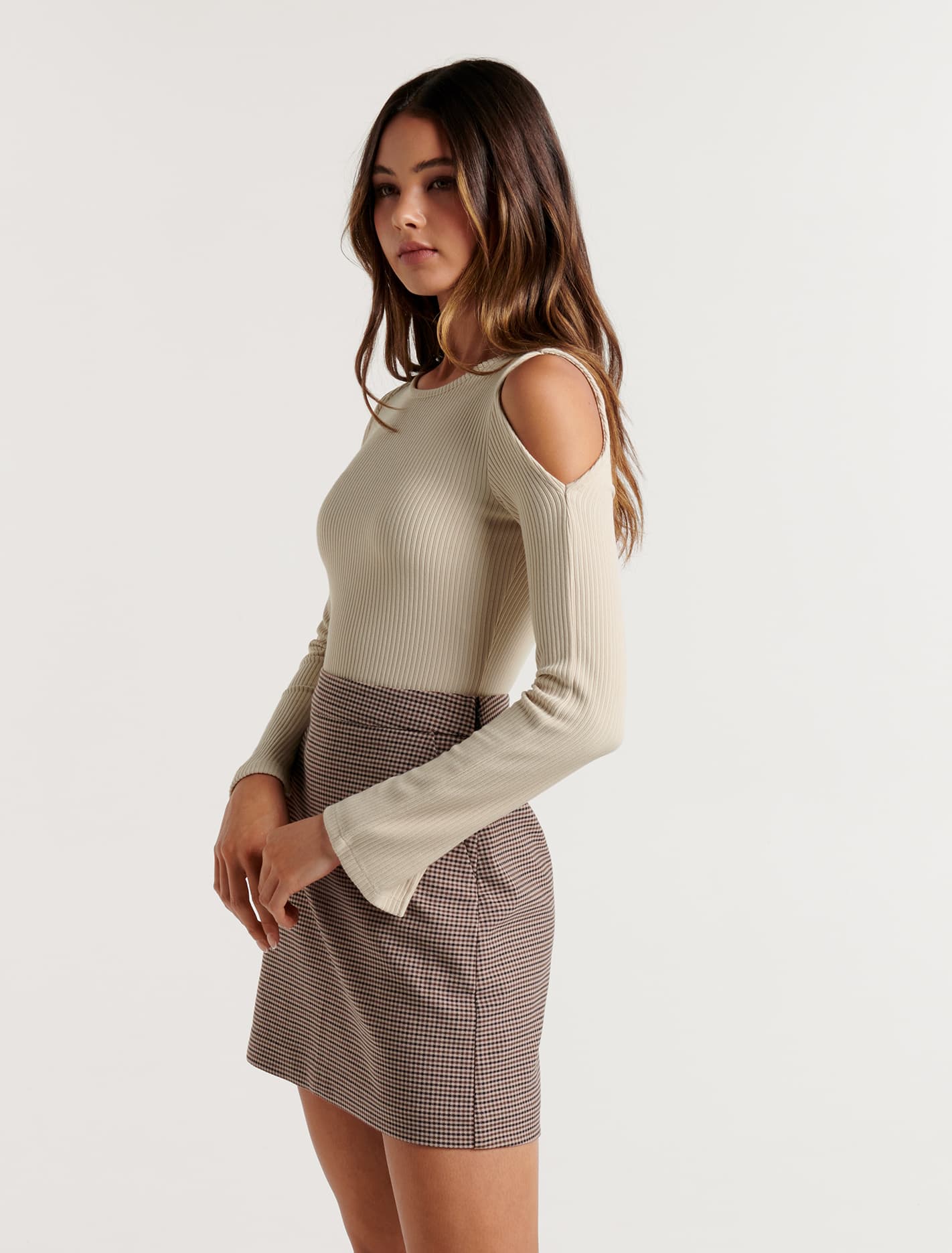 Dakota Cold Shoulder Rib Top Sand