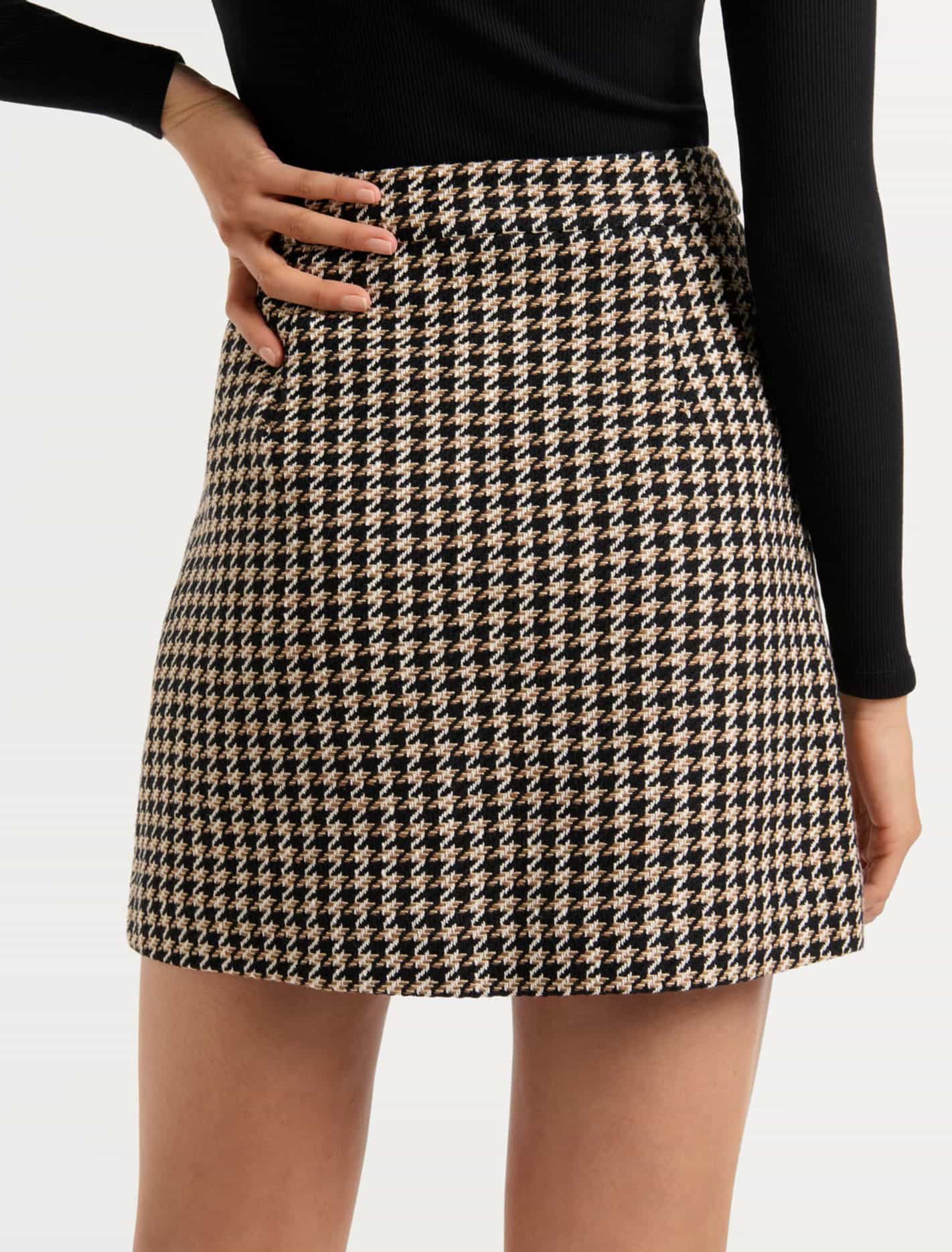 Addison Houndstooth Mini Skirt