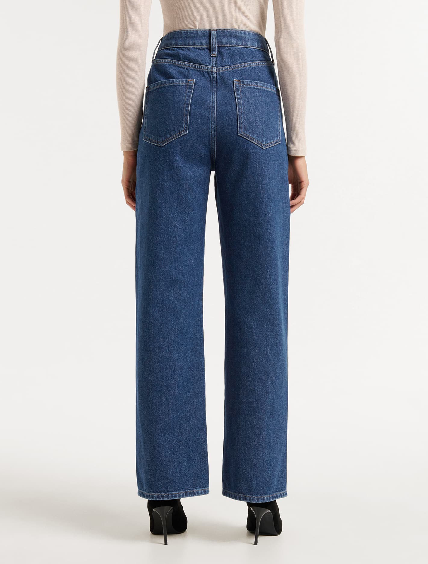 Ivy High Rise 90s Straight Jean Dark Wash
