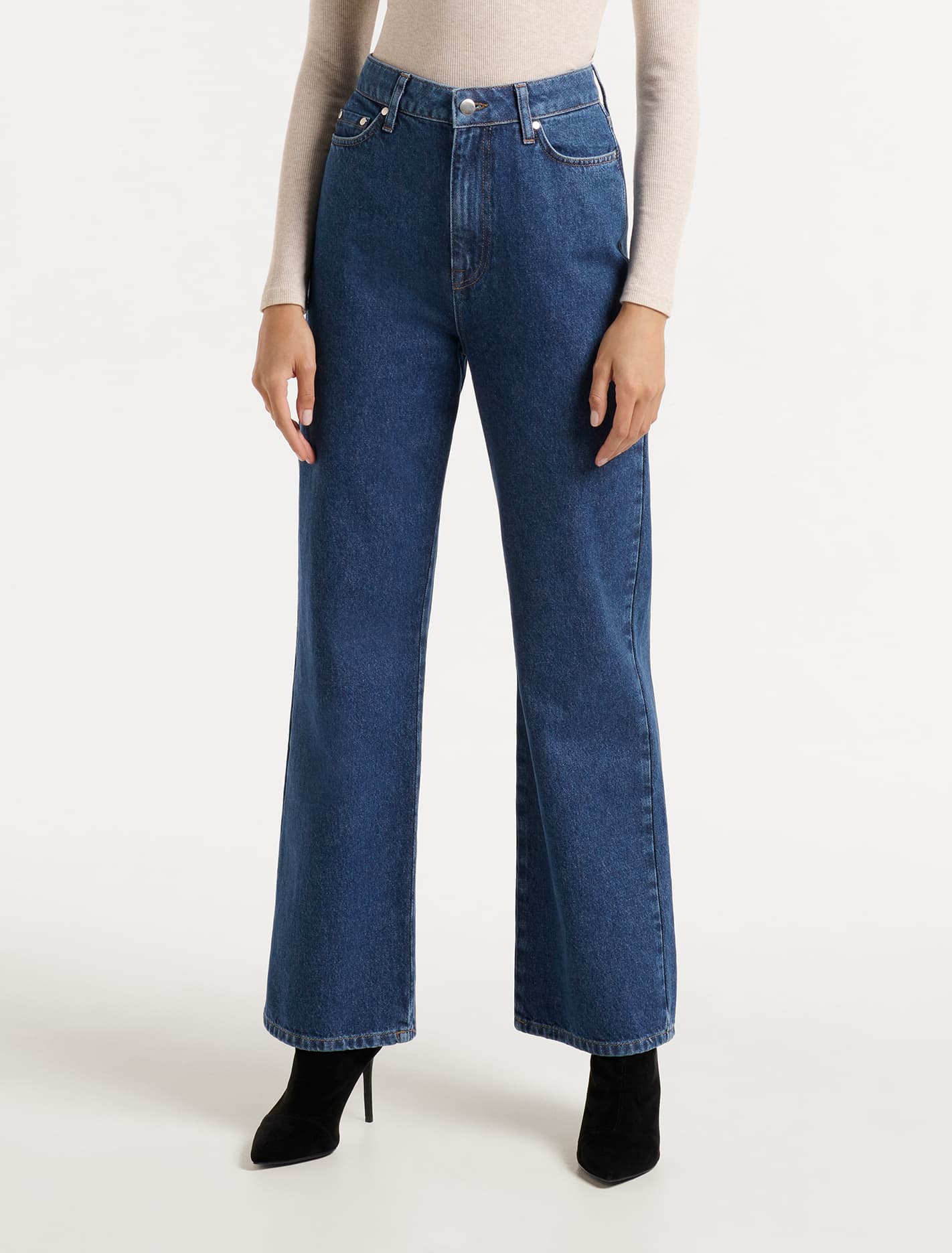 Ivy High Rise 90s Straight Jean Dark Wash