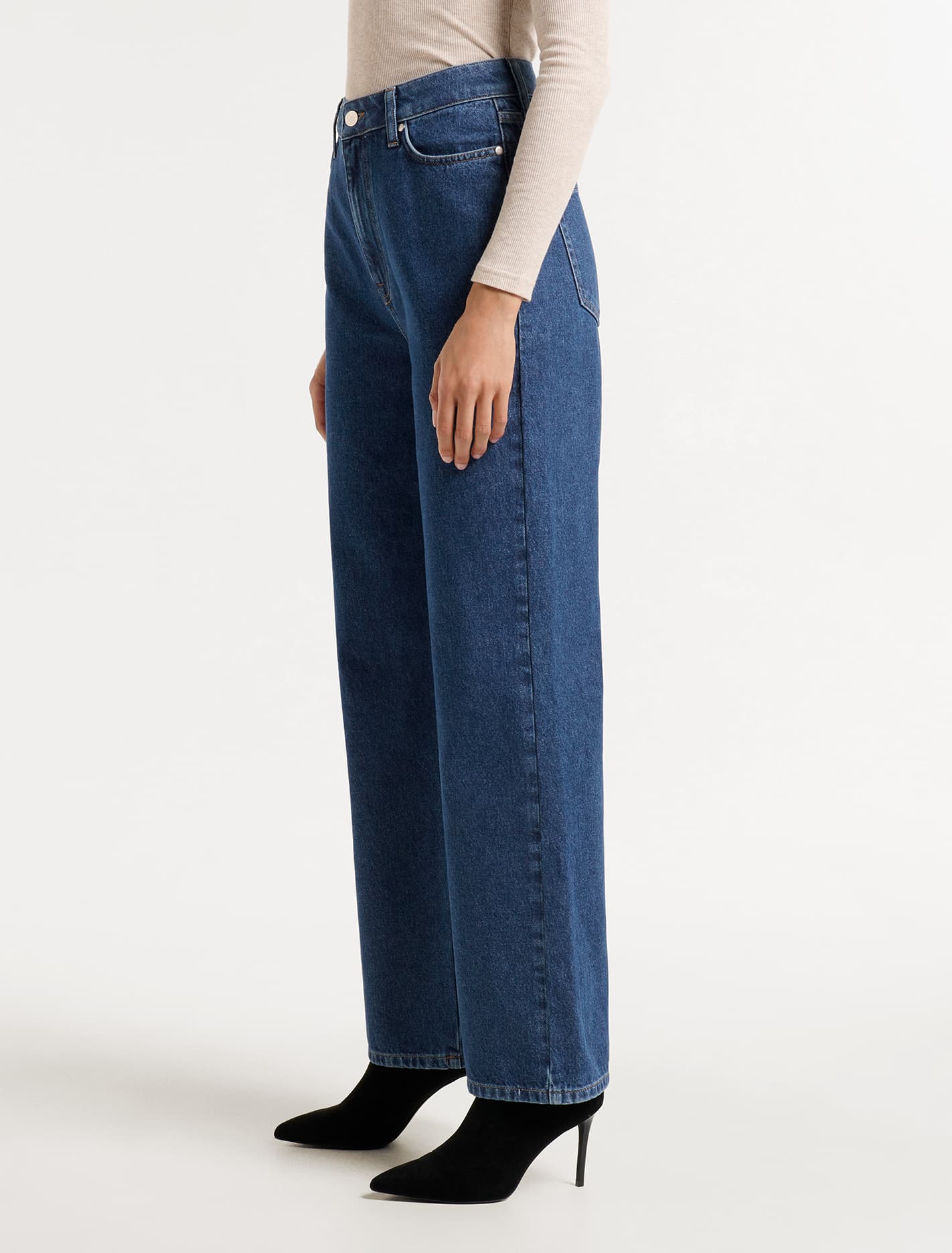 Ivy High Rise 90s Straight Jean Dark Wash