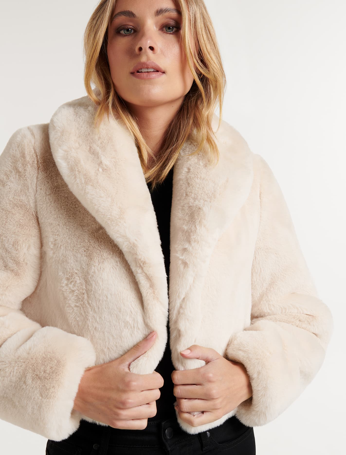 Amera Crop Faux Fur Coat Blush