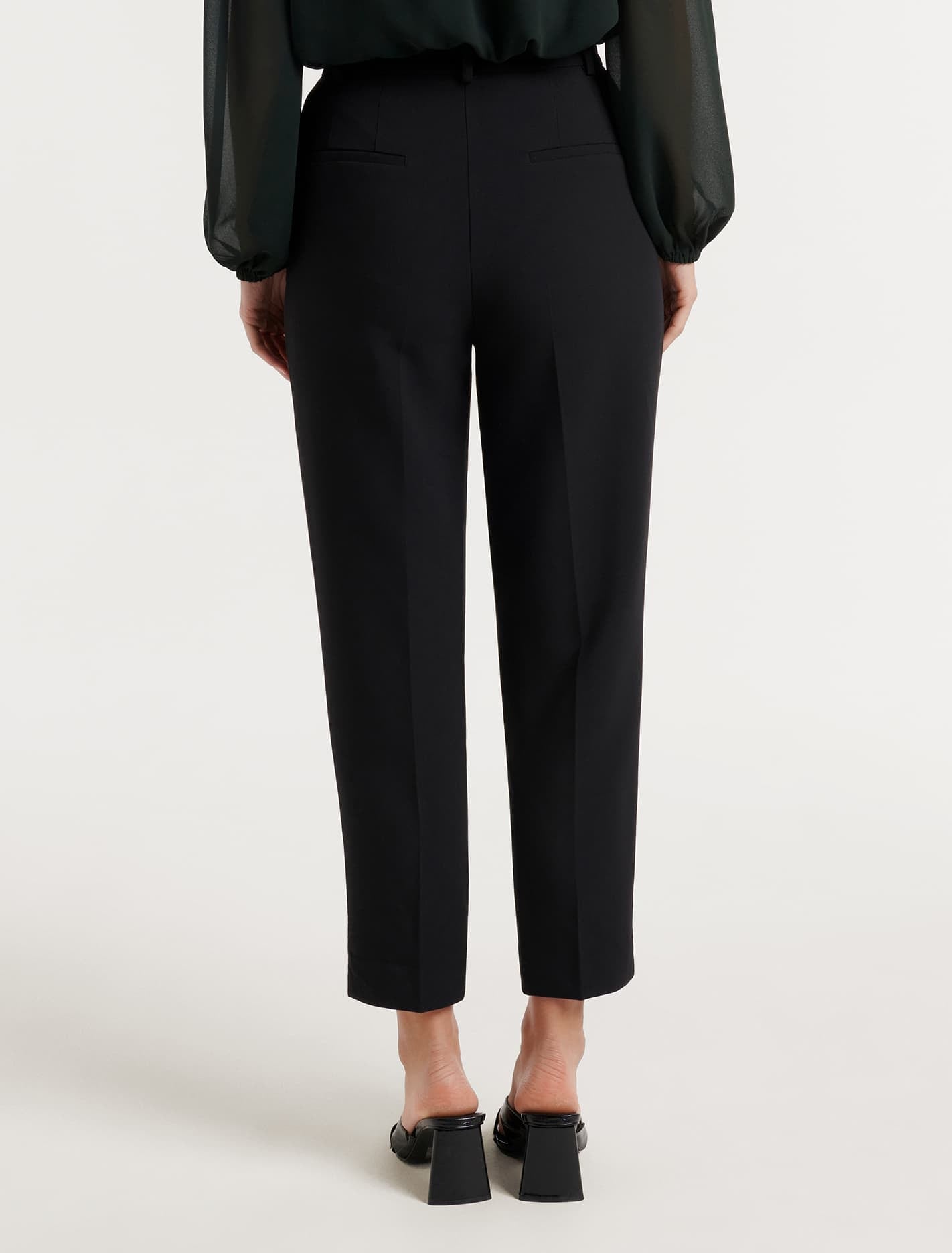 Avina Straight Leg Pants Black