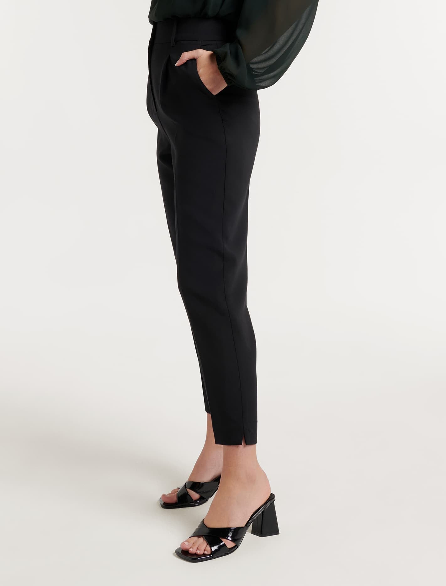 Avina Straight Leg Pants Black