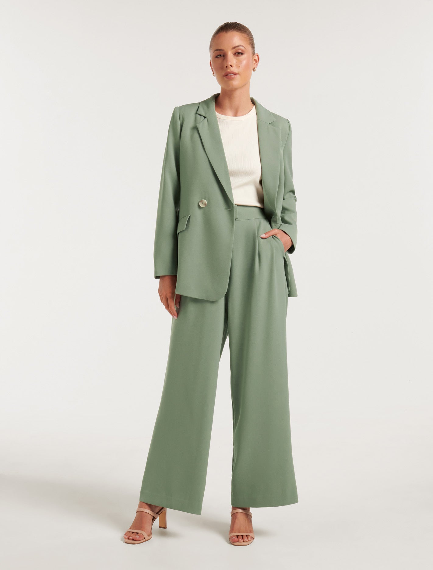 Nylah Petite Wide-Leg Pants Soft Green