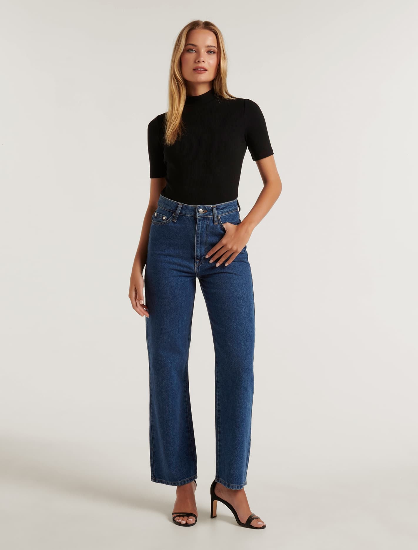 Jessa Mockneck Half Sleeve Tee Black