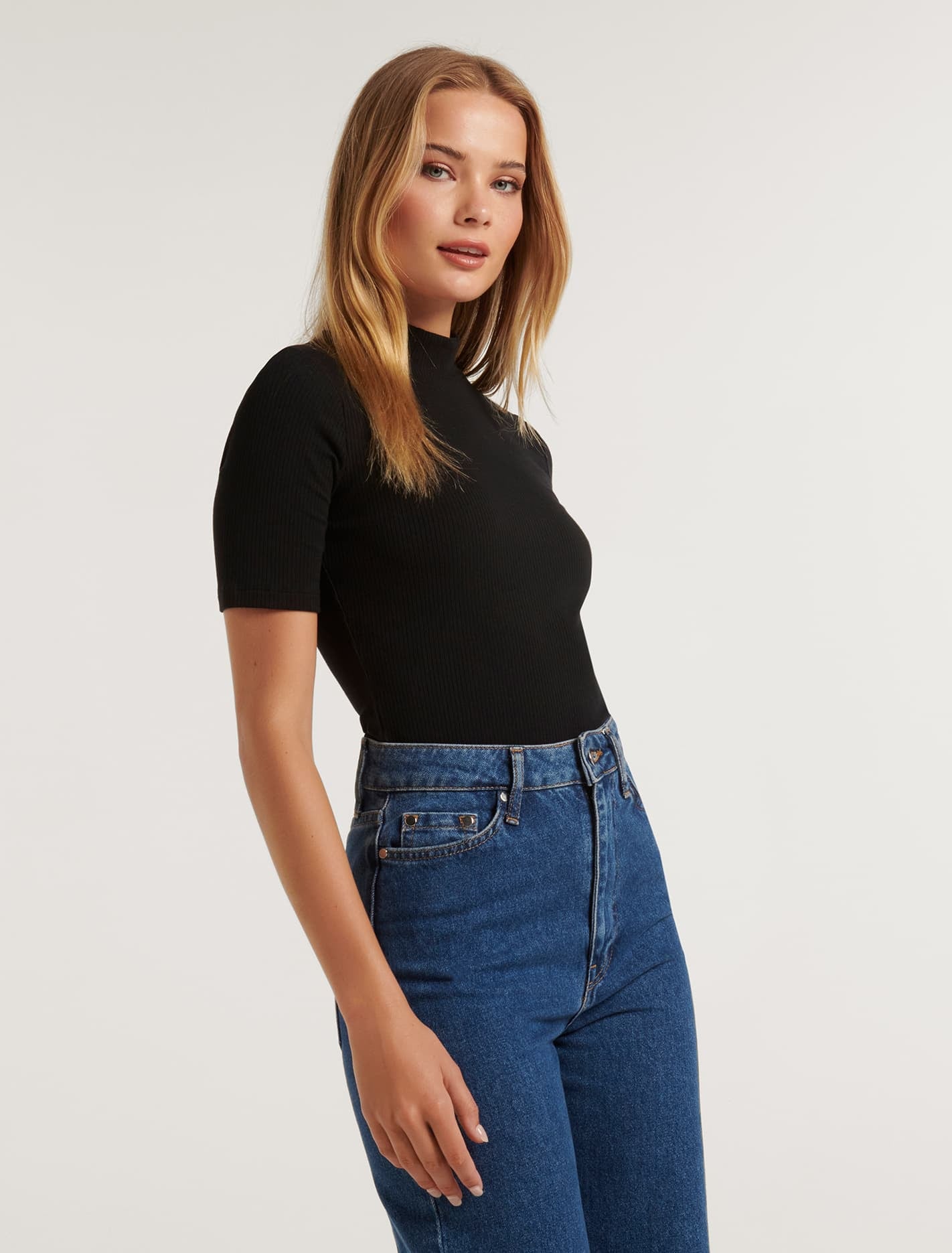 Jessa Mockneck Half Sleeve Tee Black