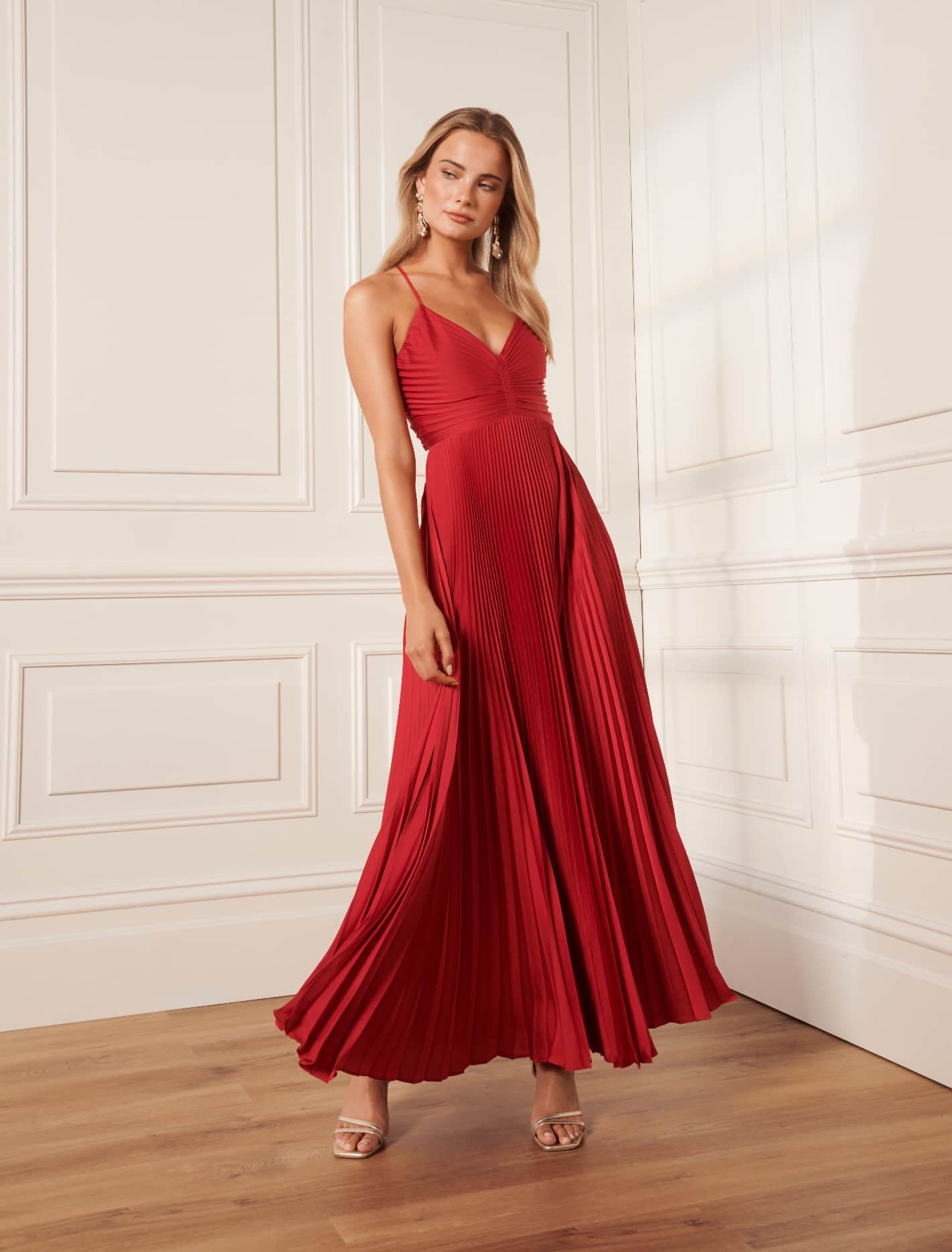 Geri Tie Back Pleated Maxi Red