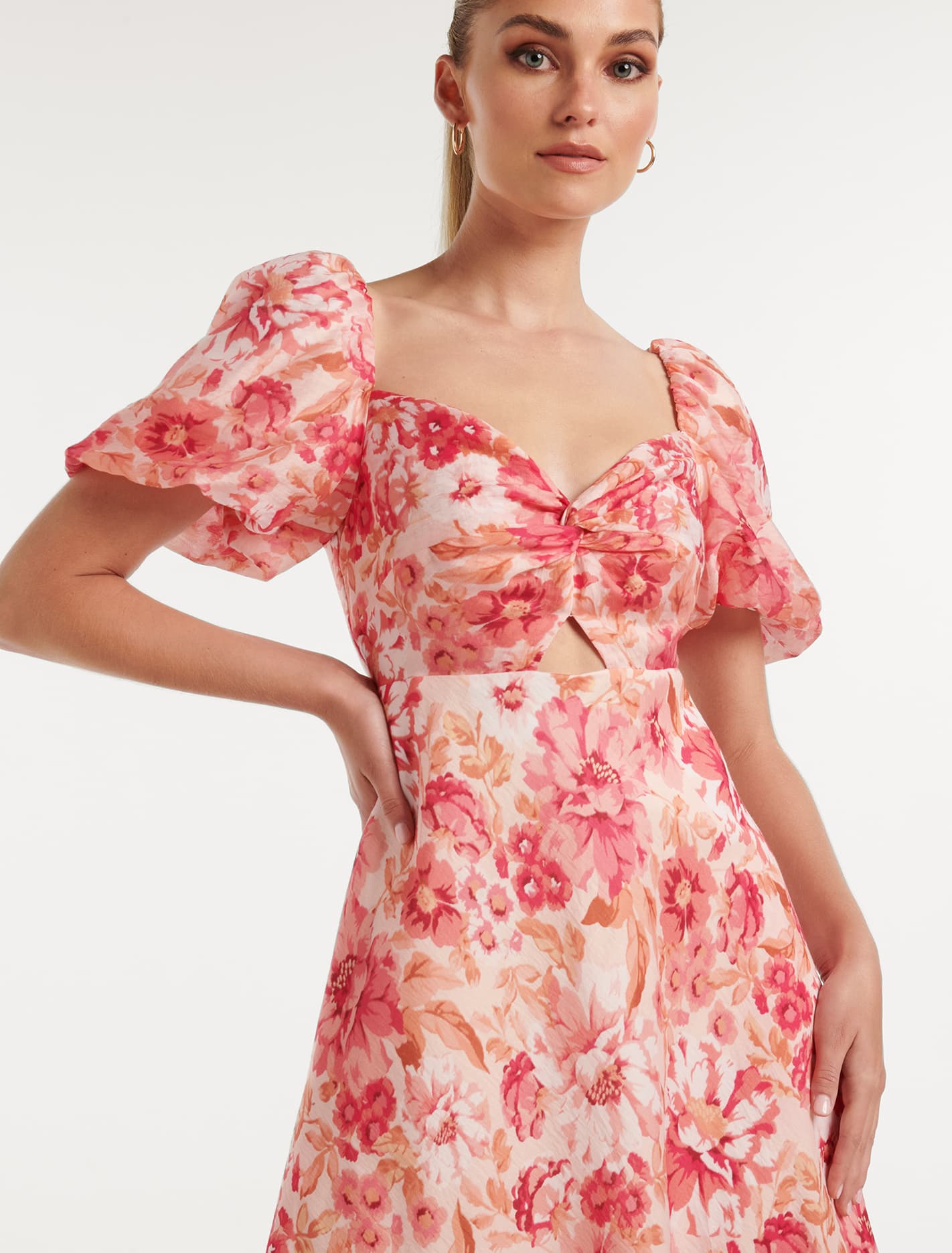 Quinni Twist Front Midi Dress Coral Elmhurst Floral
