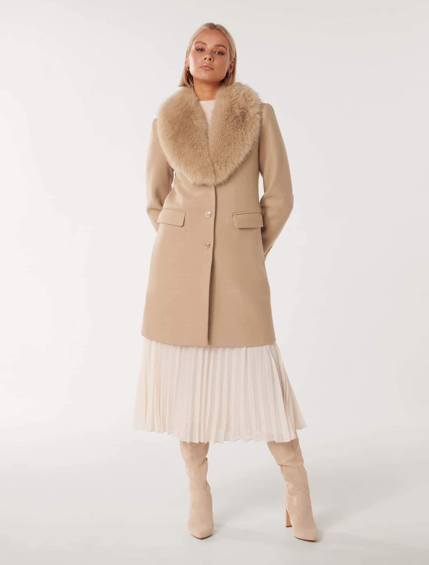 Lucinda Short Fur Collar Coat Camel