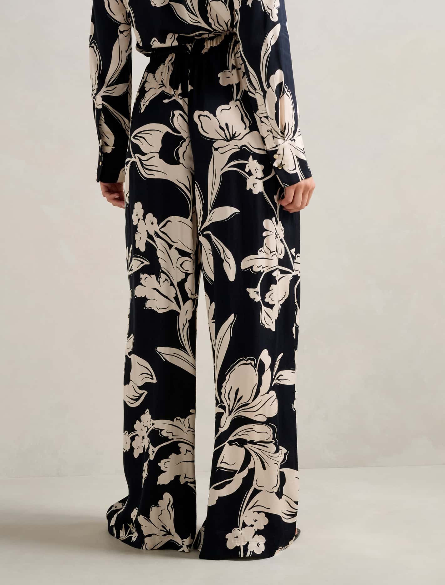 Serena Satin Pants Hyland Floral Co-ord