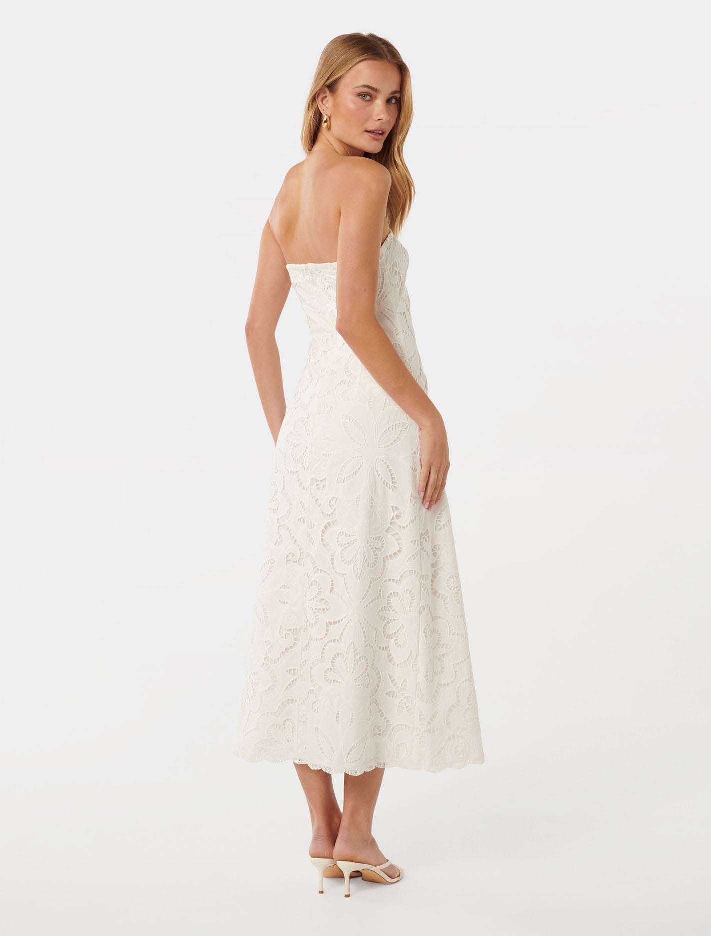 Daphne Broderie Strapless Midi Porcelain