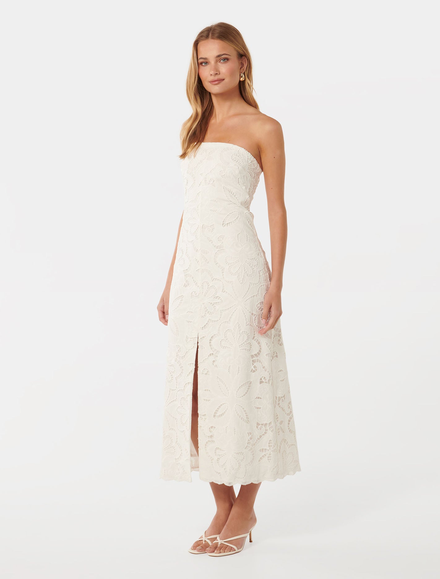 Daphne Broderie Strapless Midi Porcelain