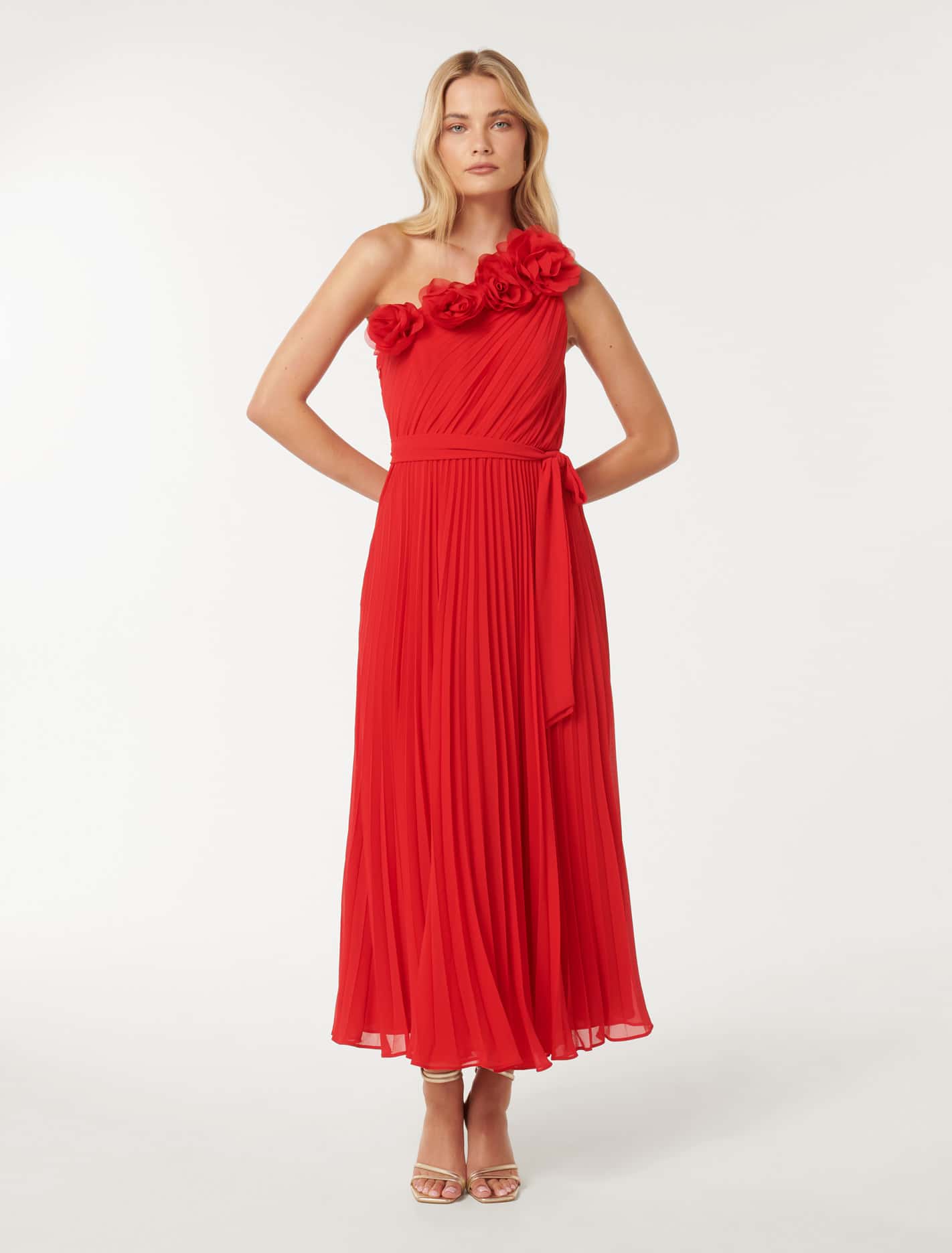 Everly Rosette Pleat Midi Dress Strawberry Red
