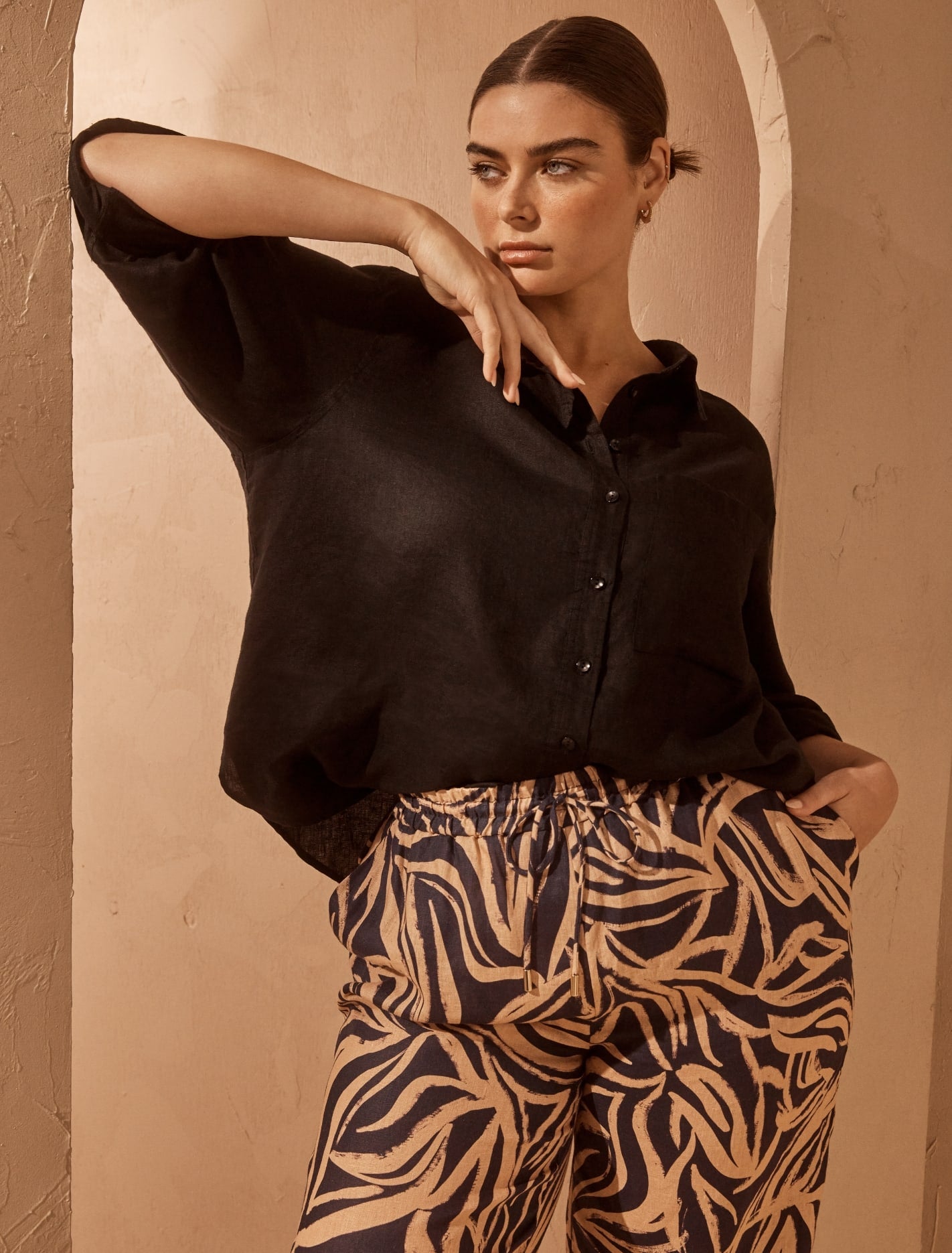 Willa Curve Linen Blend Shirt Black Co-Ord