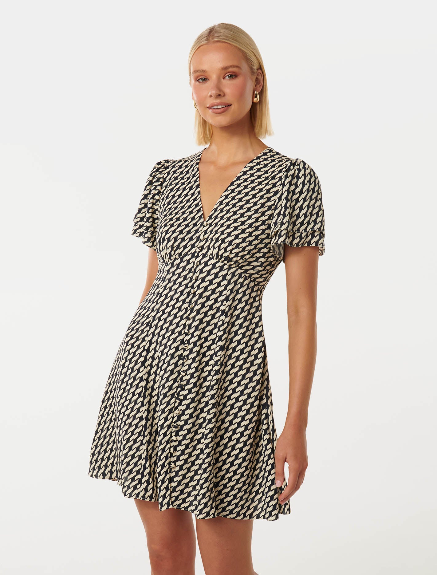 Pria Button Through Mini Bias Davis Geo