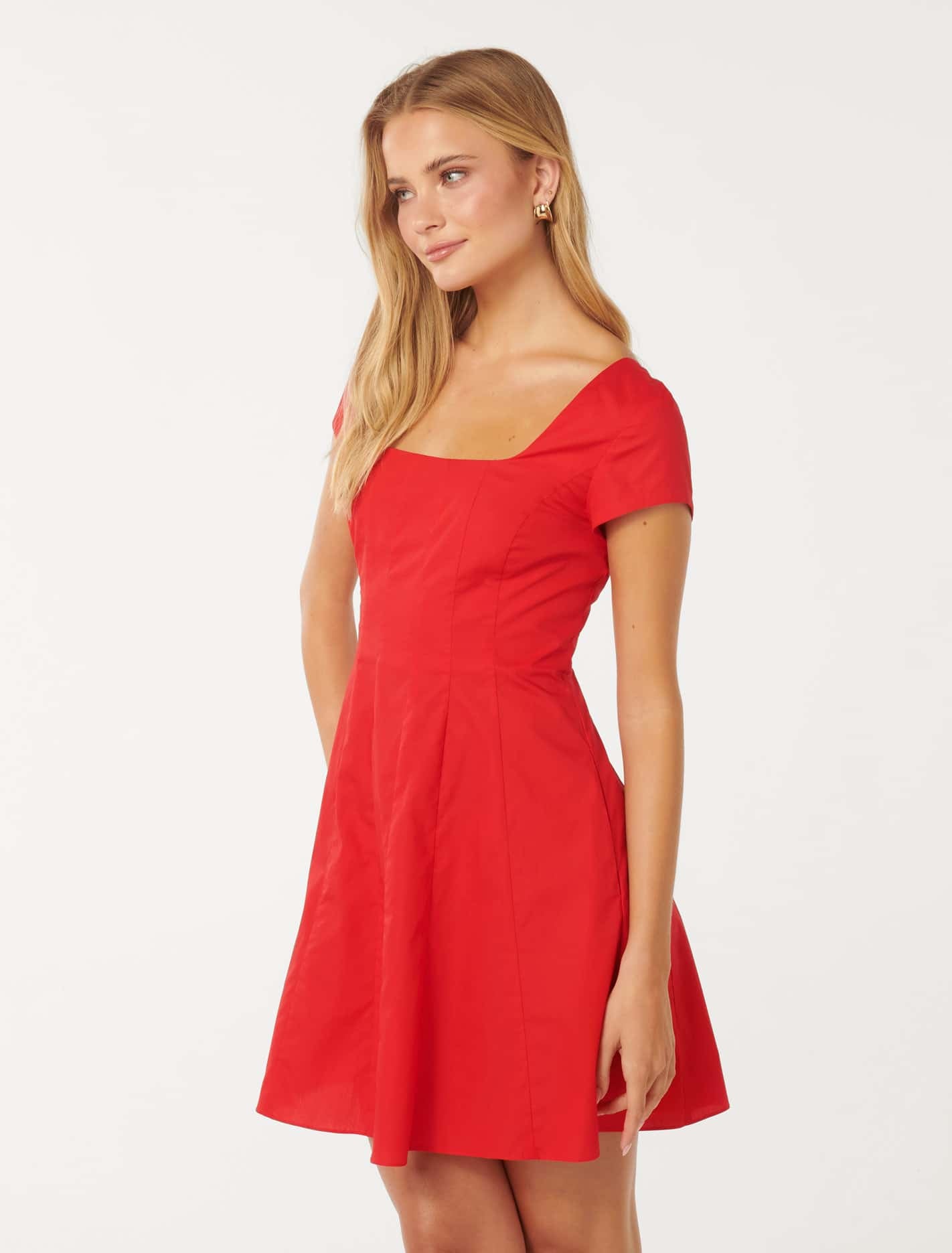 Regina Cap Sleeve Mini Cherry Tomato