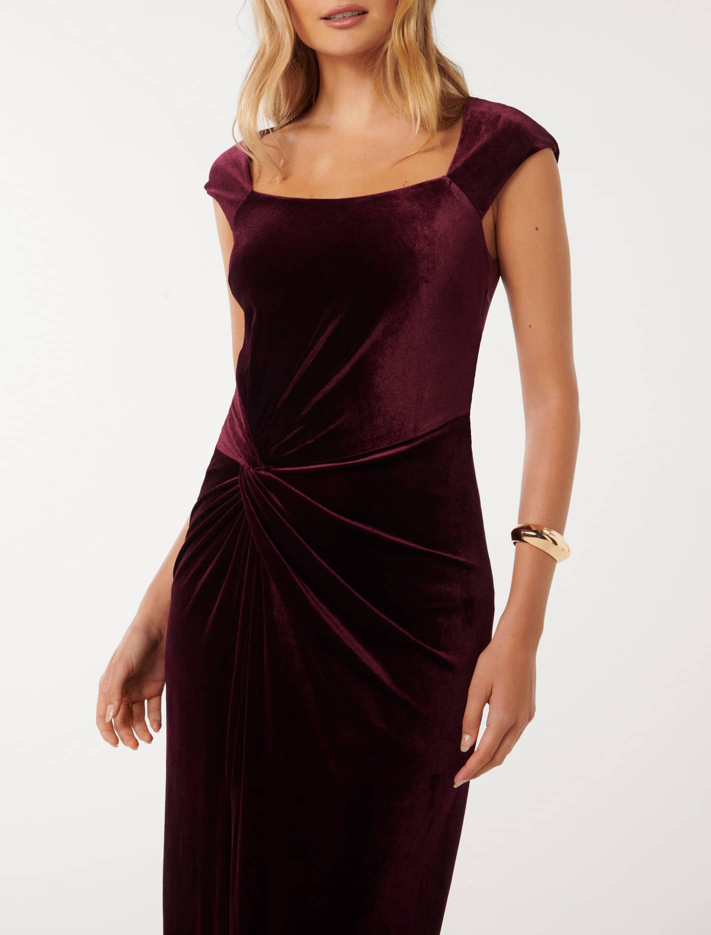Lara Cap Sleeve Velvet Gown Berry