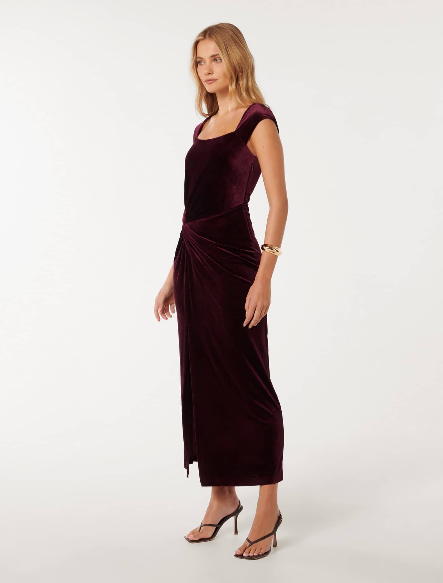 Lara Cap Sleeve Velvet Gown Berry