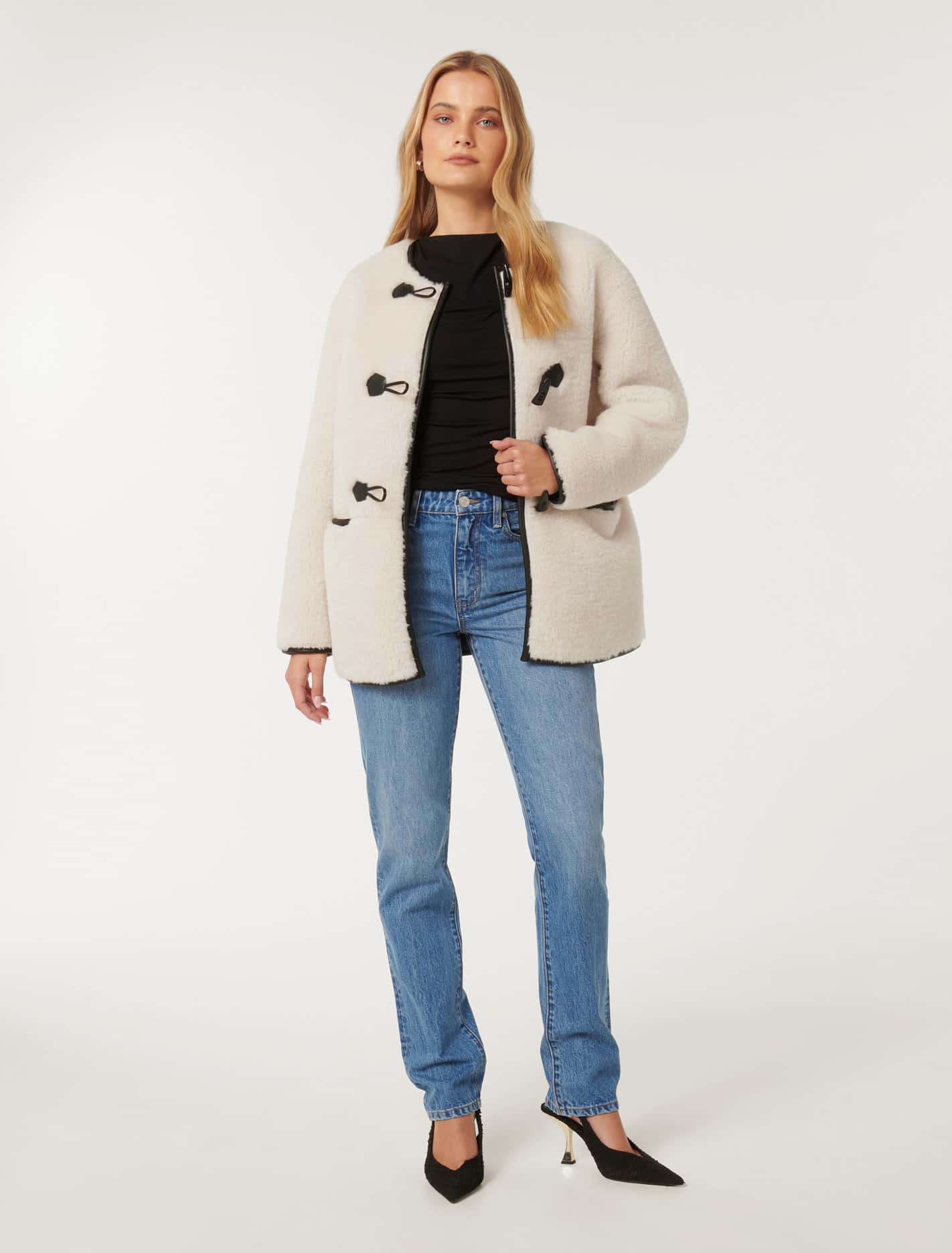 Sally Toggle Coat Cream