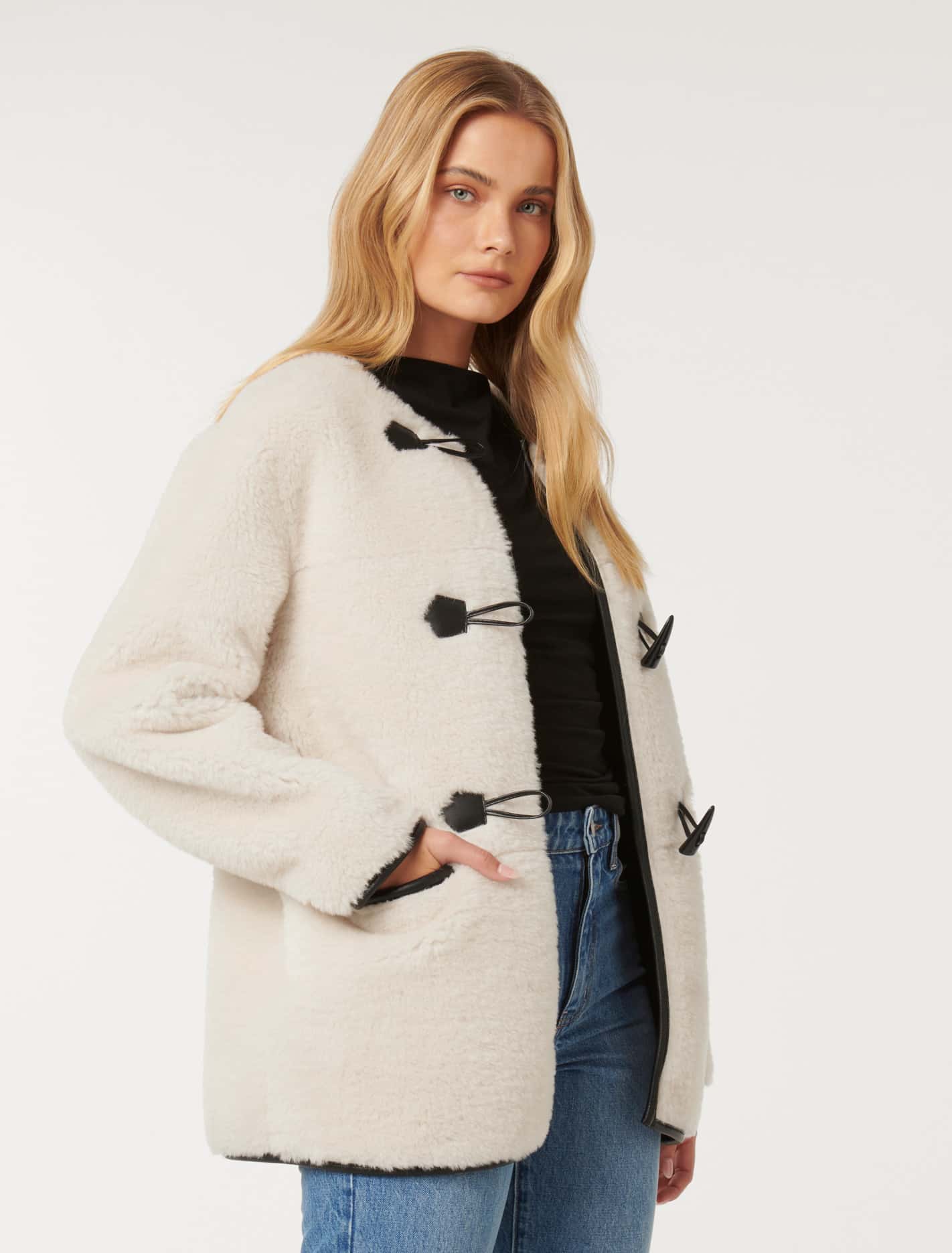 Sally Toggle Coat Cream