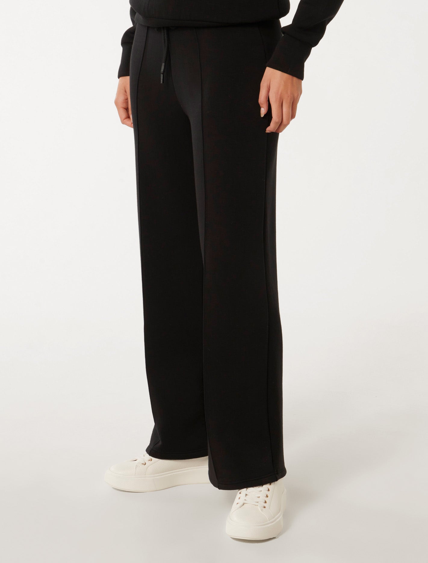 Tiana Wide Leg Sweatpants Black