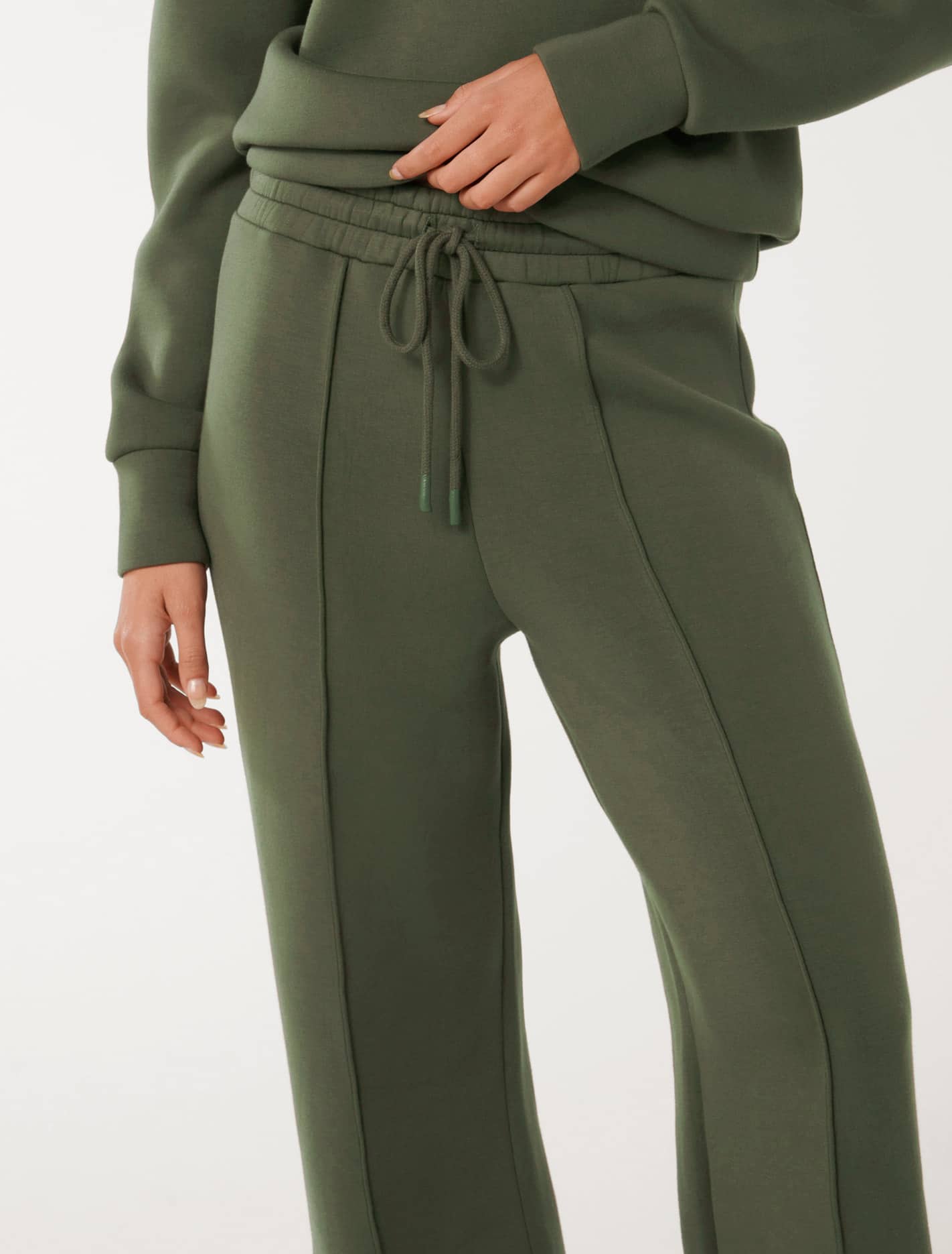 Tiana Wide Leg Sweatpants Olive Green