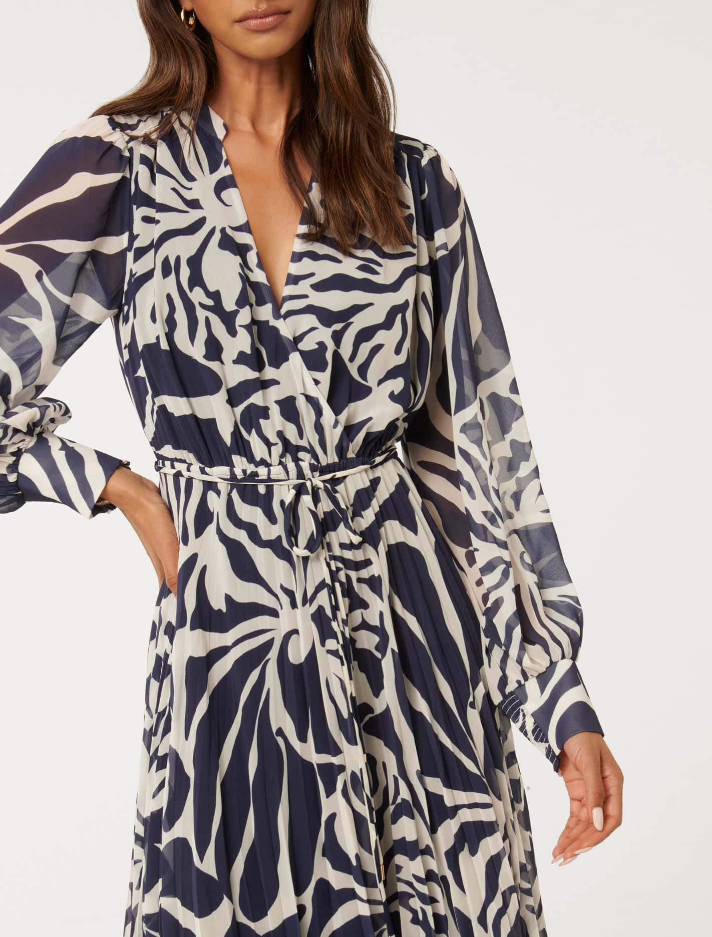 Saskia Petite Pleat Wrap Midi Navy Small Castile