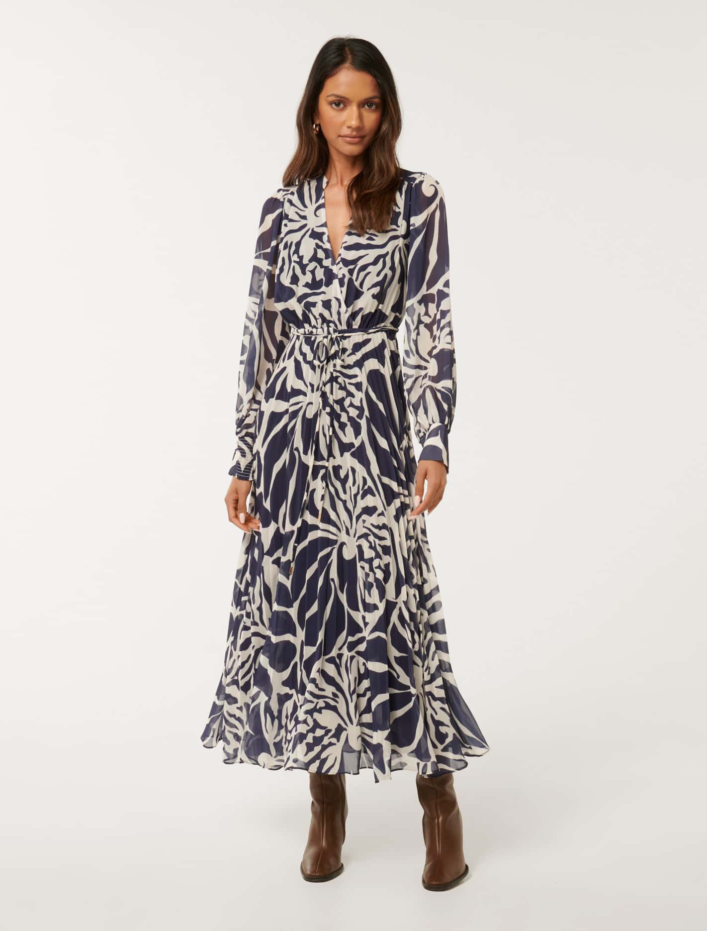 Saskia Petite Pleat Wrap Midi Navy Small Castile