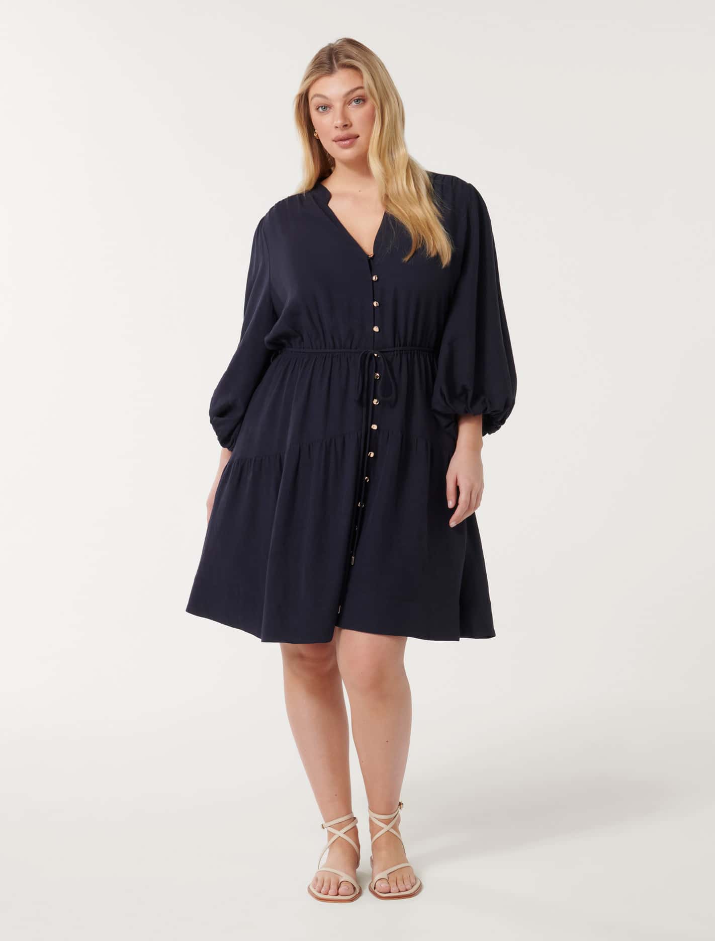 Andarta Curve Ruched Sleeve Mini Navy