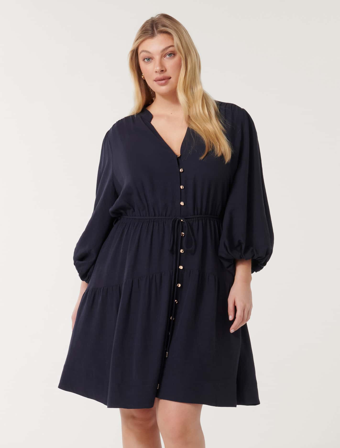 Andarta Curve Ruched Sleeve Mini Navy