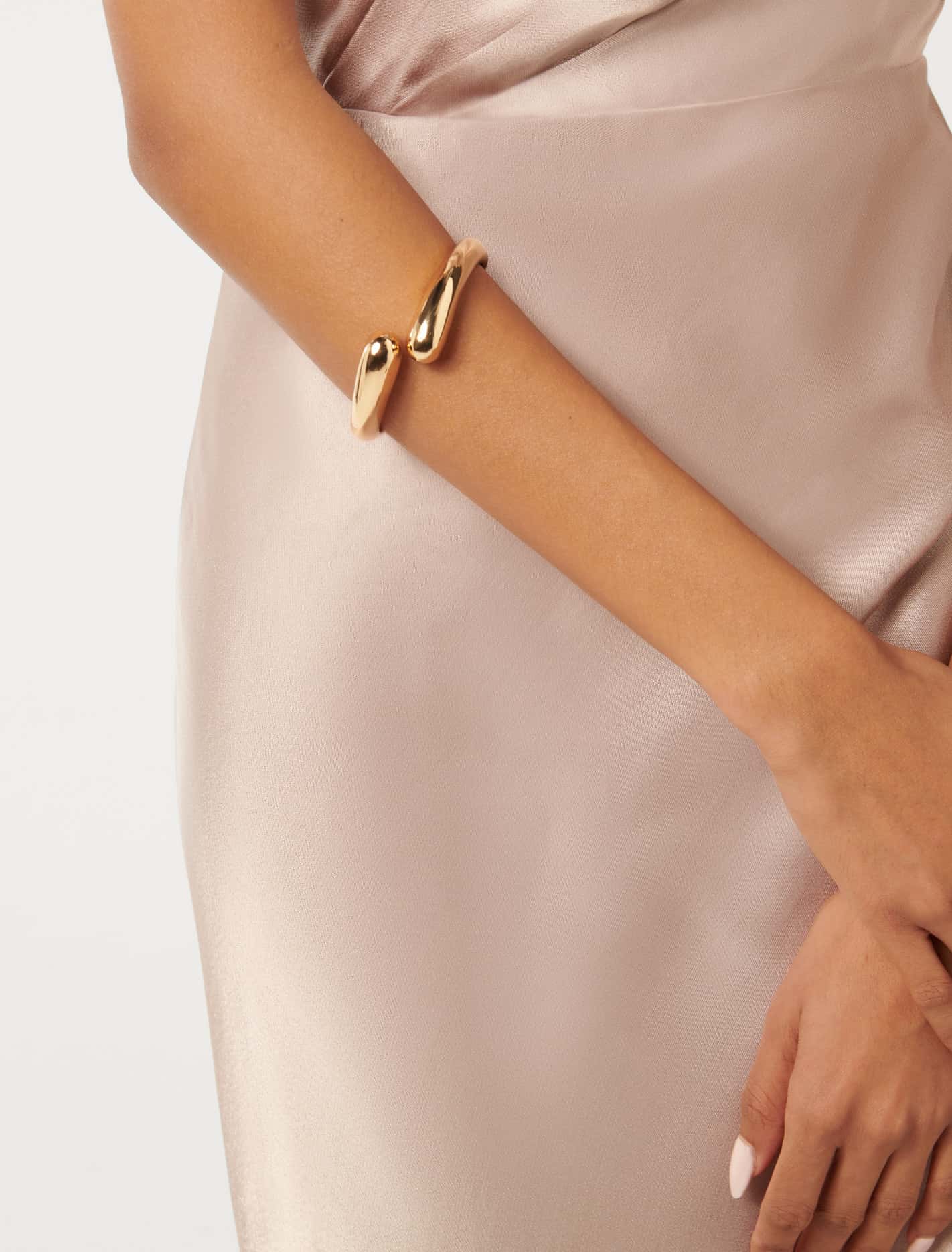 Signature Lola Waterproof Loop Bangle Gold