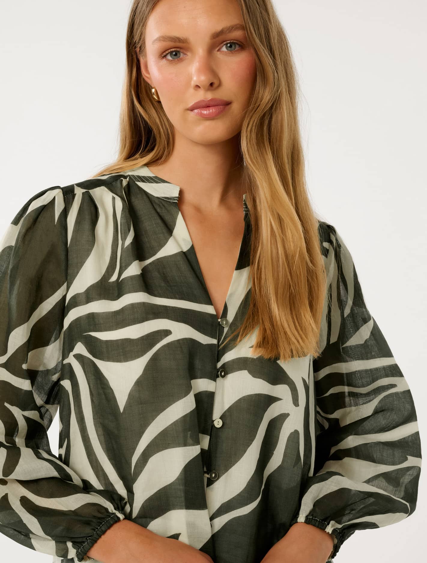 Adaline Ramie Blouse Olive Drew Abstract