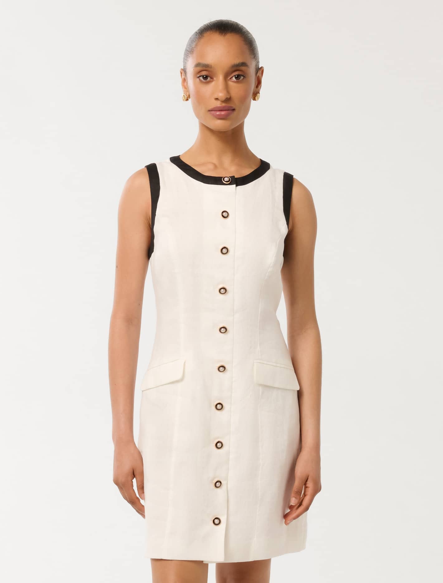 Montana Petite Contrast Shift Mini Porcelain & Black