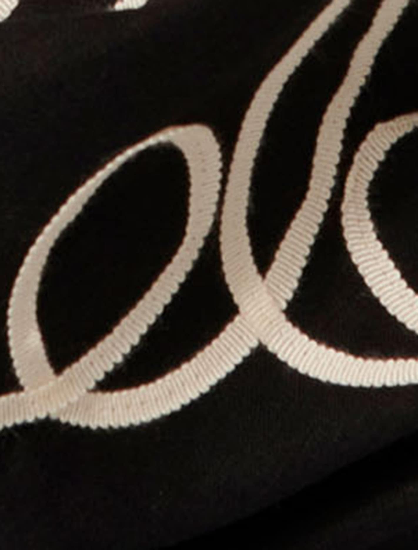 Claude Appliqué-Detail Top Black Co-Ord