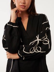 Claude Appliqué-Detail Top Black Co-Ord